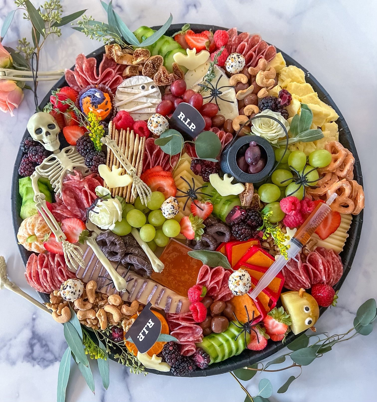 Halloween 18" Charcuterie Board